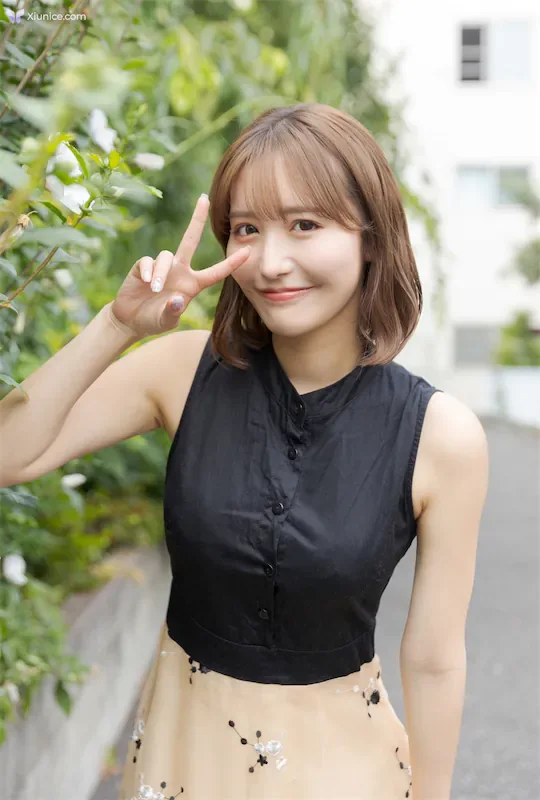 Sarina Momonaga ����さりな - Perfect Day For A Date テート�պ� 228P
